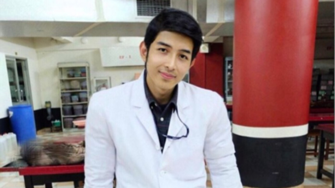 Dokter Aditya Surya Pratama