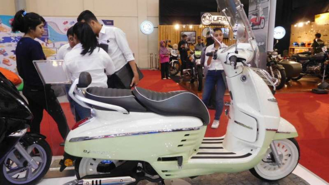 Motor Peugeot yang dipamerkan di GIIAS 2017.