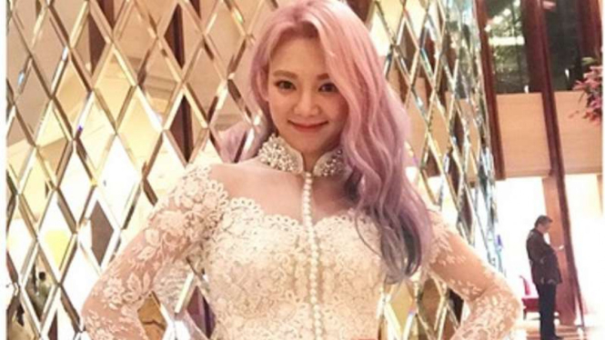 Hyoyeon SNSD.