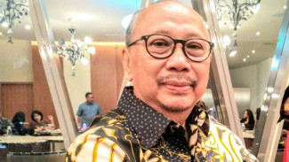 Ebiet G Ade Tak Percaya Raih Penghargaan Achmad Bakrie