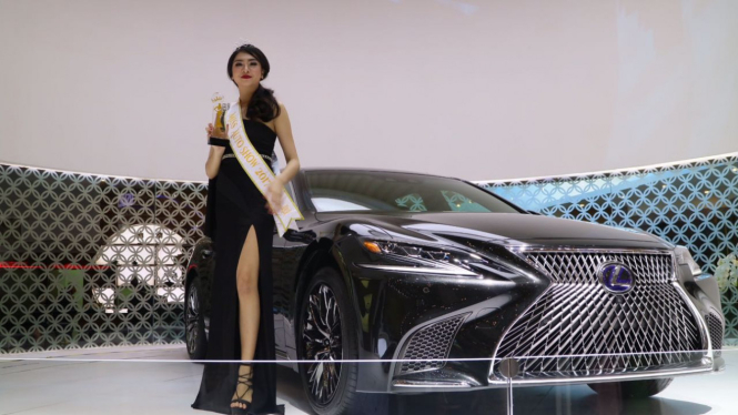 Miss Auto 2017, Agnes Stevani.