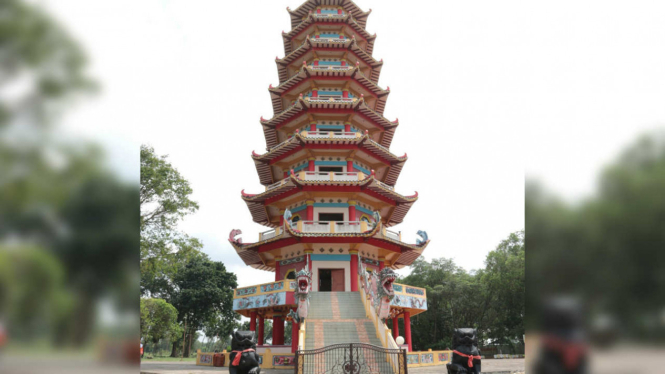 Pagoda di Pulau Kemaro