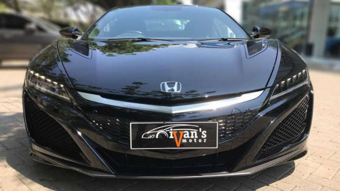Acura NSX 3.5 Turbo Hybrid yang ada di Indonesia.