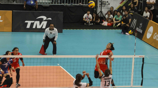Timnas voli putri Indonesia saat tampil di SEA Games 2017