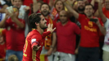 Selebrasi gol pemain timnas Spanyol, Isco