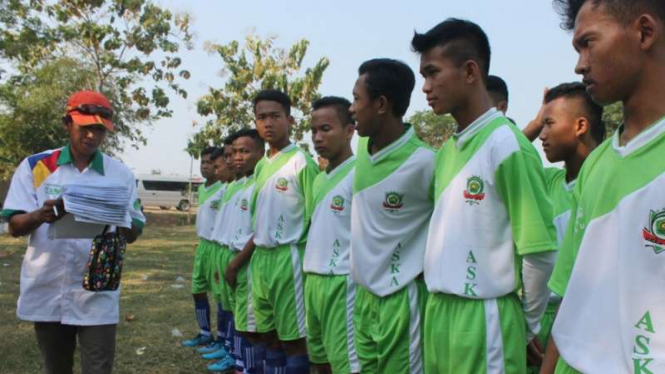 Para peserta Liga Santri dites qunut dan salawat