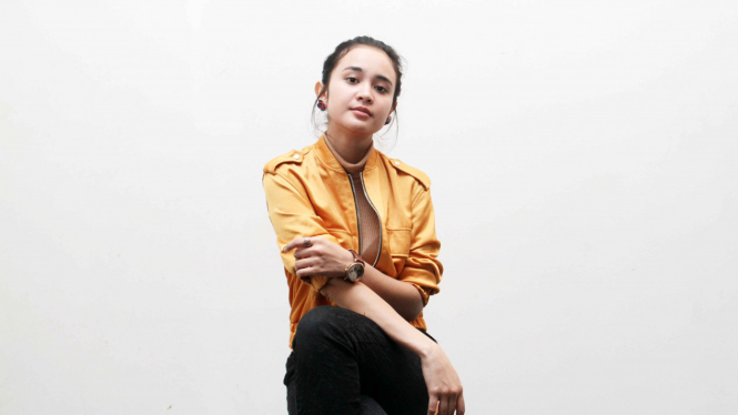 Bintang film One Fine Day, Michelle Ziudith