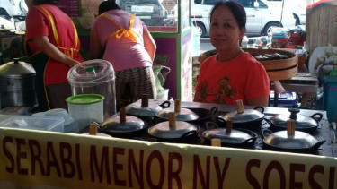 Serabi Menor khas Semarang