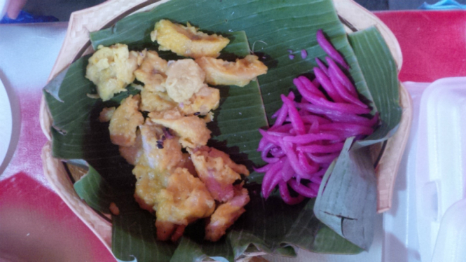 Jaja pisang rai atau pisang layar.