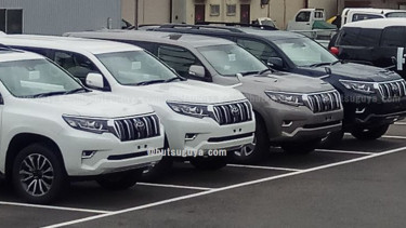 Toyota Land Cruiser Prado baru.