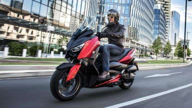 Yamaha XMAX 125 edisi 2018.
