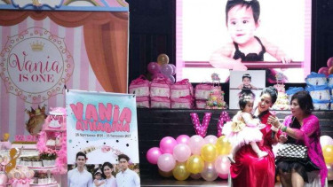 Pesta ulang tahun putri Venna Melinda