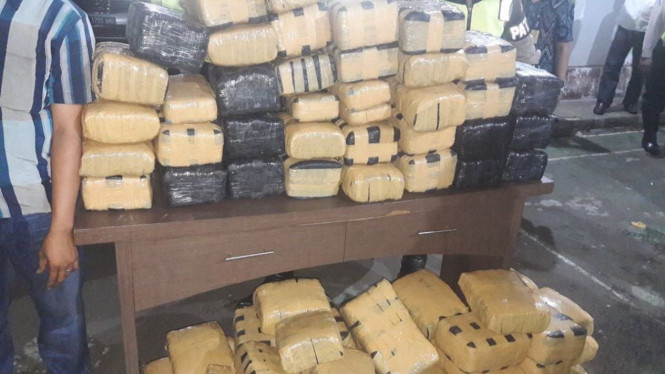 Penyelundupan ganja dari Aceh menuju Jakarta berhasil dihadang polisi.