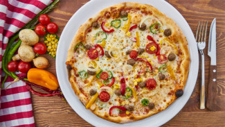 Alasan Pizza Selalu Dipotong Berbentuk Segitiga