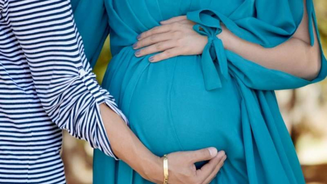 Ilustrasi doula, pendamping persalinan