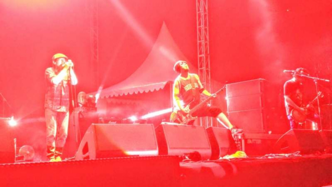 Aksi Pas Band di JogjaROCKarta, Sabtu (30/9).