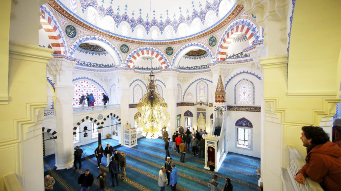  Masjid Sehitilik di Jerman