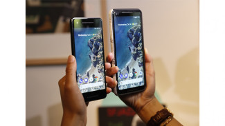Google Besut Android P, Smartphone 'Rasa' iPhone X
