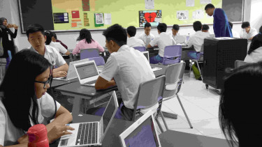Suasana belajar siswa IPEKA Integrated Cristian School (IICS) Jakarta