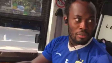Michael Essien saat membela Persib Bandung