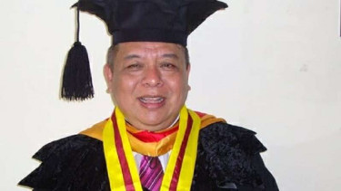 Dokter Anwari Kertahusada