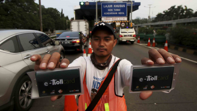 sorot non tunai - gerbang tol e-toll - kartu