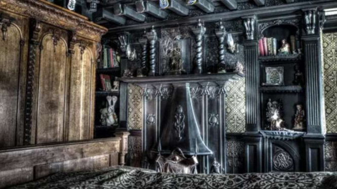 Kamar Berhantu di Talliston House, Great Dunmow di Essex, Inggris
