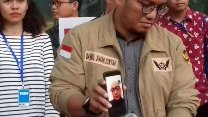 Video Call Novel Baswedan