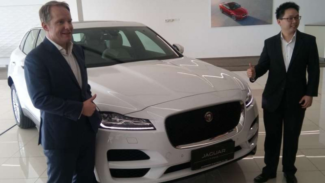 Peluncuran Jaguar F-Pace bermesin 2.000cc di Jakarta.