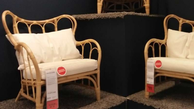Kursi rotan IKEA buatan Indonesia