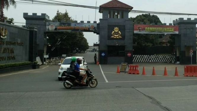 Brimob Kelapa Dua, Depok.