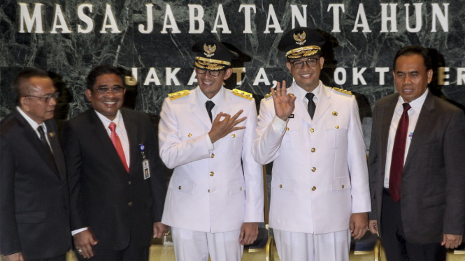 Serah Terima Jabatan Anies-Sandi 