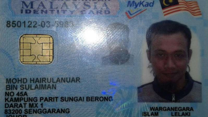 Kartu identitas pemilik tas di Polda Metro Jaya.