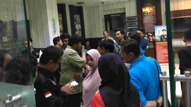 Mahasiswa aksi tiga tahun pemerintahan Jokowi dijemput orang tua