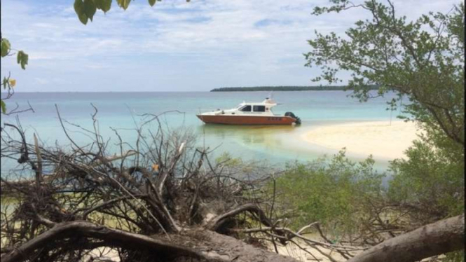 Pulau Andranan, Maluku