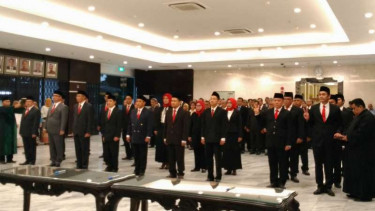 Pelantikan pejabat eselon II dan II Kementerian ESDM