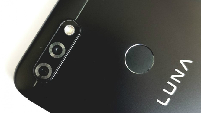 Smartphone Luna G8