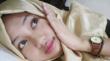 Lutviah Sari alias Vivi.
