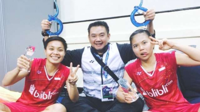Pelatih Kepala ganda putri PBSI, Eng Hian bersama Greysia Polii/Apriyani Rahayu