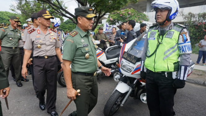 Pangdam IV/Diponegoro Mayjen Tatang Sulaiman apel pernikahan putri Jokowi