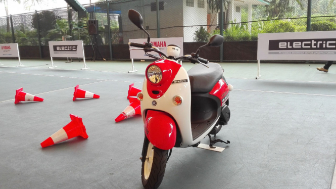 Motor listrik Yamaha E-Vino.