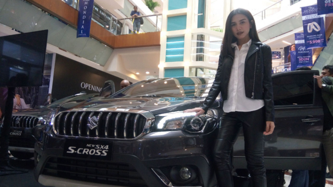 Peluncuran New Suzuki SX4 S-Cross di Jakarta Selatan.