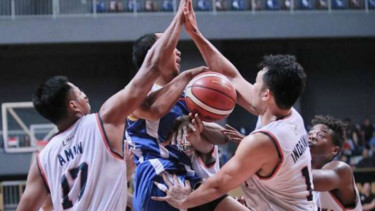 Satria Muda Pertamina vs Pelita Jaya di final Perbasi Cup 2017