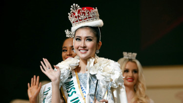 Pemenang Miss International 2017 Kevin Lilliana.