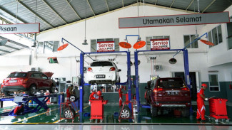 Bengkel Resmi Ini Buka Hingga Malam Hari