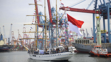 Ekspedisi Nusantara Jaya KRI Dewaruci 
