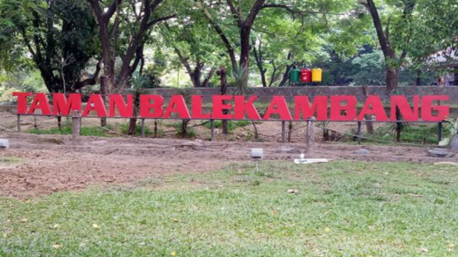 Bale Kambang, SOlo 