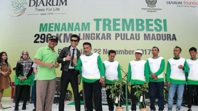 The Changcuters dan  Wakil Bupati Kabupaten Bangkalan, Jawa Timur, Mondir Rofi'i
