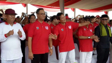 Anies Baswedan dan Sandiaga Uno di Monas, Minggu 26 November 2017