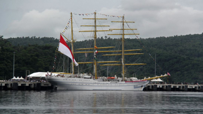KRI Bima Suci bersandar di CT 3 BPKS